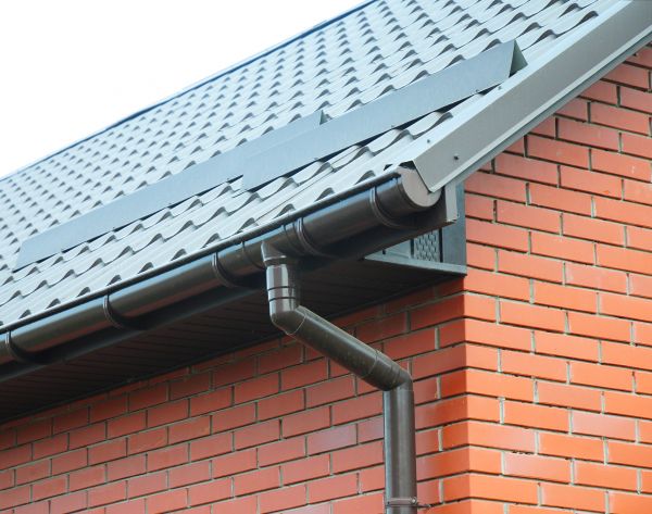 Roof Downspout Replacement in Sun City