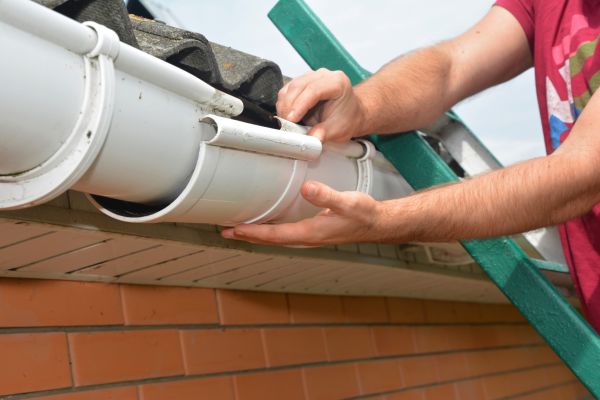 Large Gutter Repair in Sun City